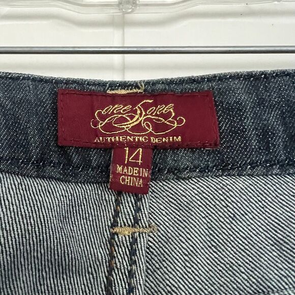 One 5 One Authentic Denim Dark Wash Blue Mid-Rise Bootcut Capri Jeans 14 - Picture 6 of 6